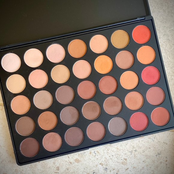 Morphe 35OM Nature Glow Matte Eyeshadow Palette - Picture 4 of 6